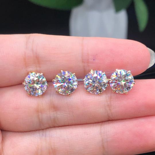 Tera oorbellen | witgoud 18k