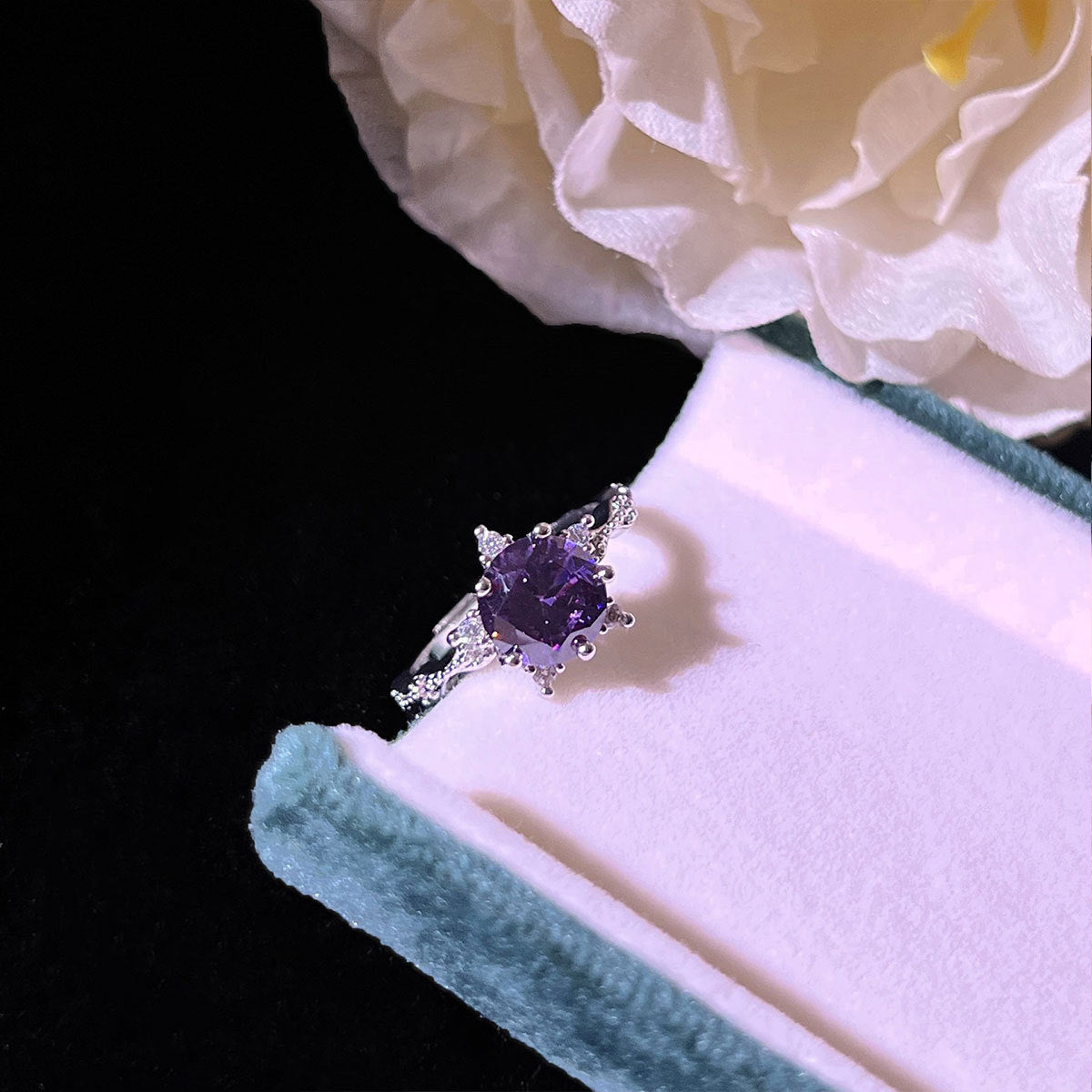 Livia Amethnaagel Set | witgoud 16k