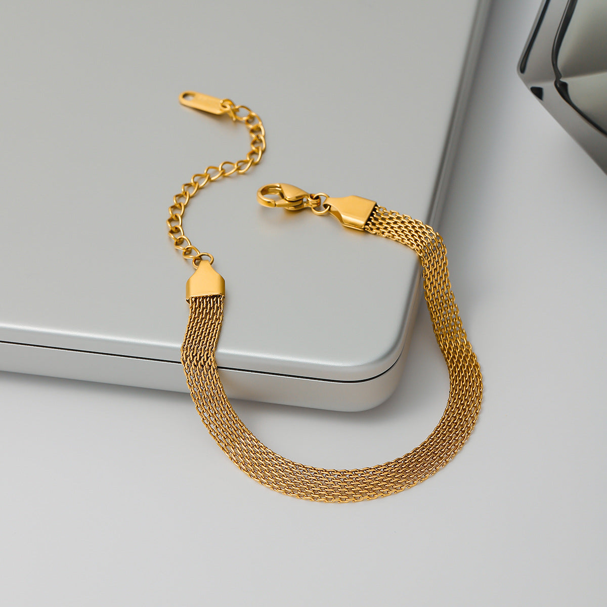 Emery Virell armband | Goud 16k