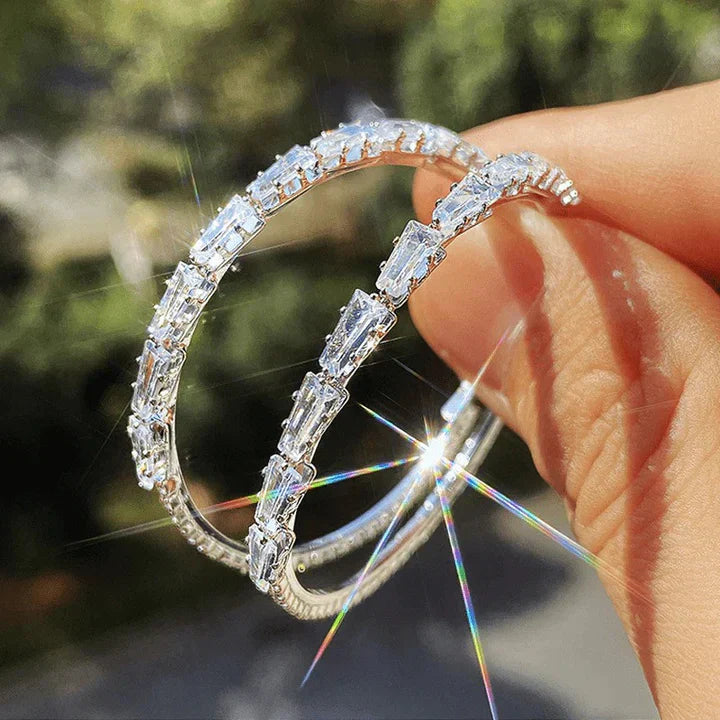 Camilla Vestalia oorbellen | Witgoud 18k
