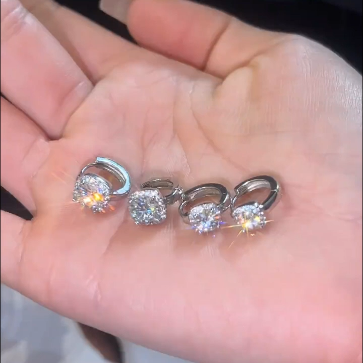 Nadine vierkante oorbellen | witgoud 18k