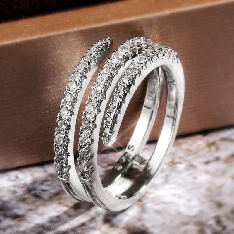 Mariavittoria Sassetti ring | witgoud 18k