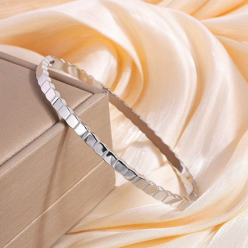 Serelina Vantini armband | Goud 16k