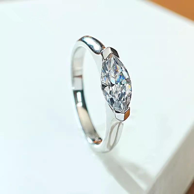 Cleo Arden ring | witgoud 16k