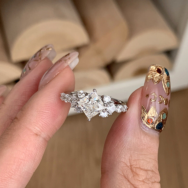 Vera Collette ring | witgoud 12k