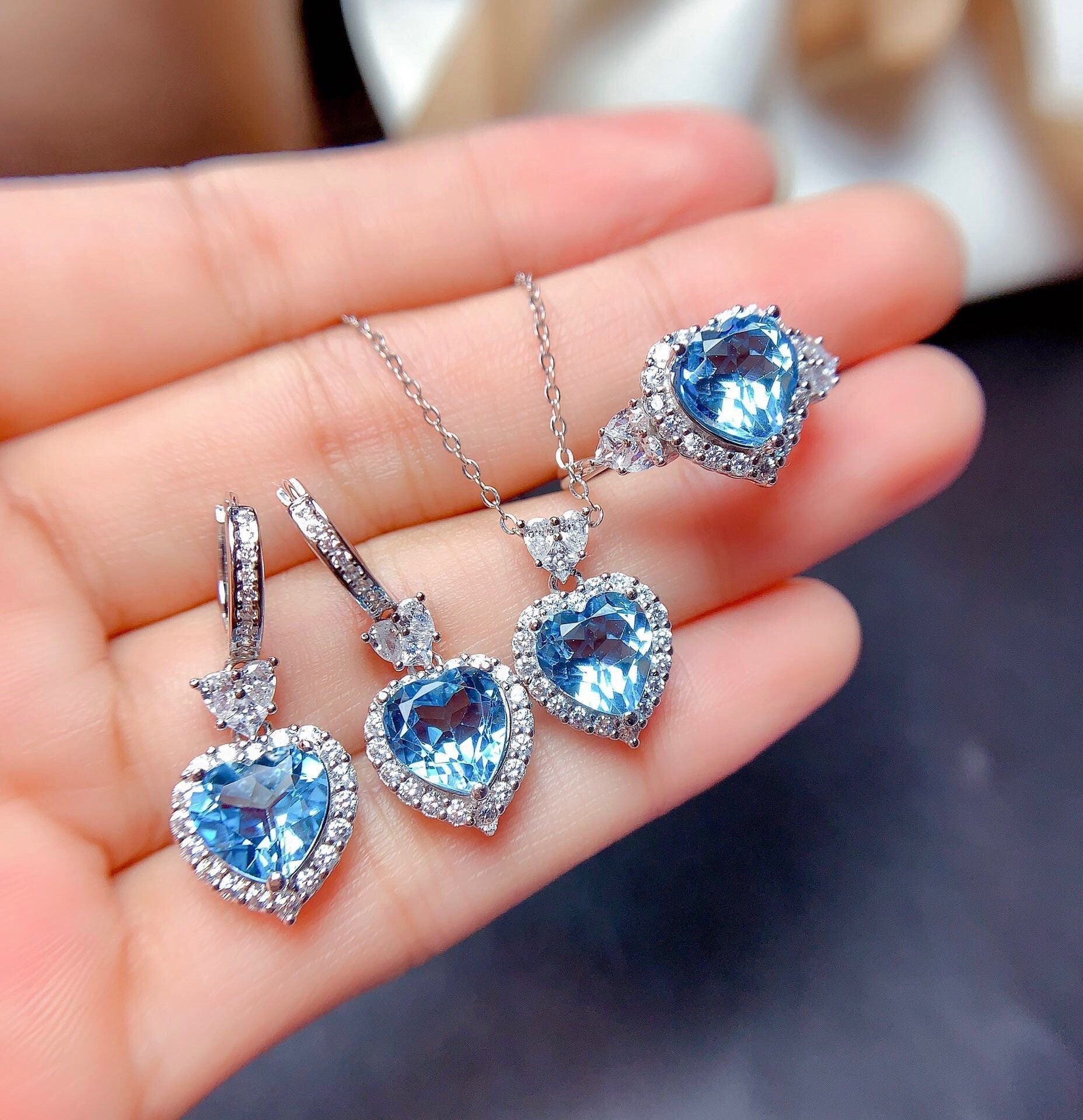 Liora Amorique Blauwstel | Witgoud 16k